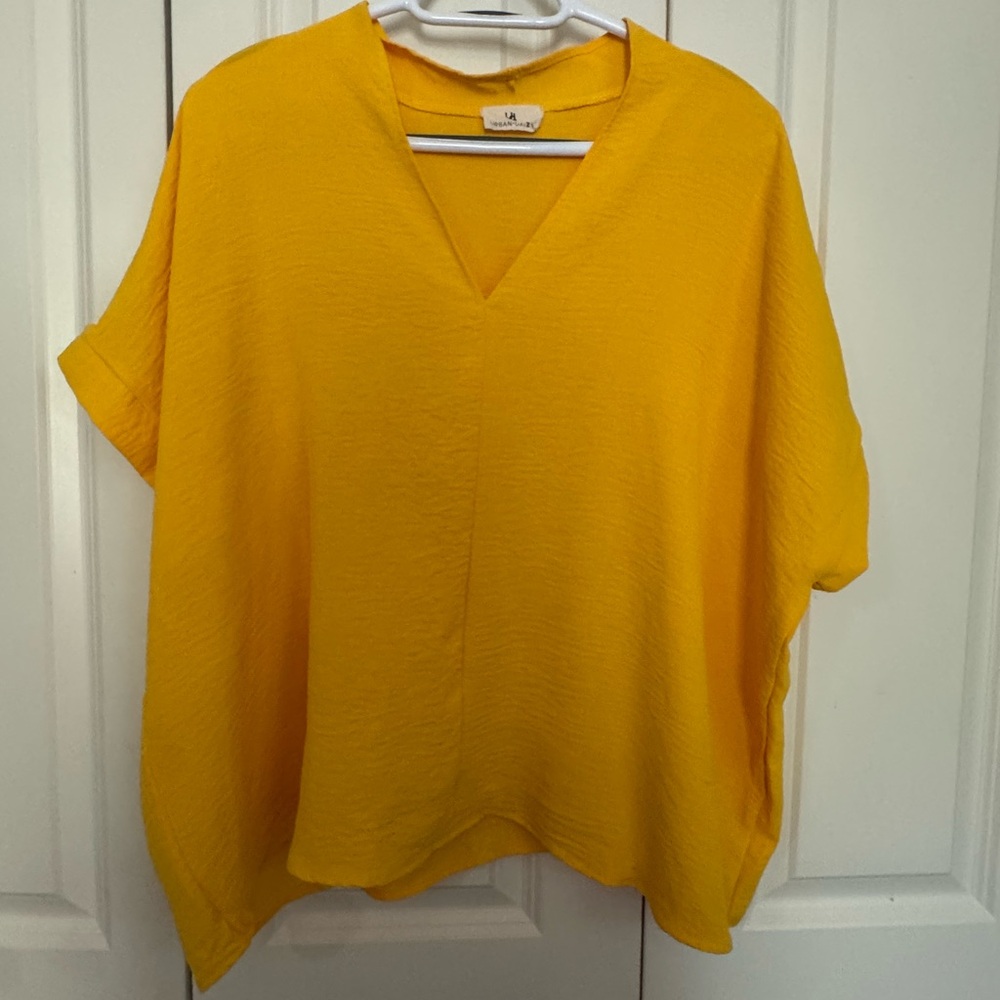 Bright Yellow V-Neck Women's Tunic Top - Relaxed Fit